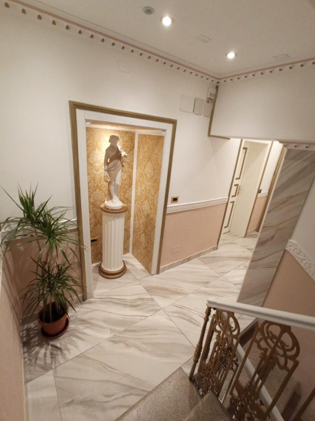 Valsamoggia Villa Evelina Club מראה חיצוני תמונה